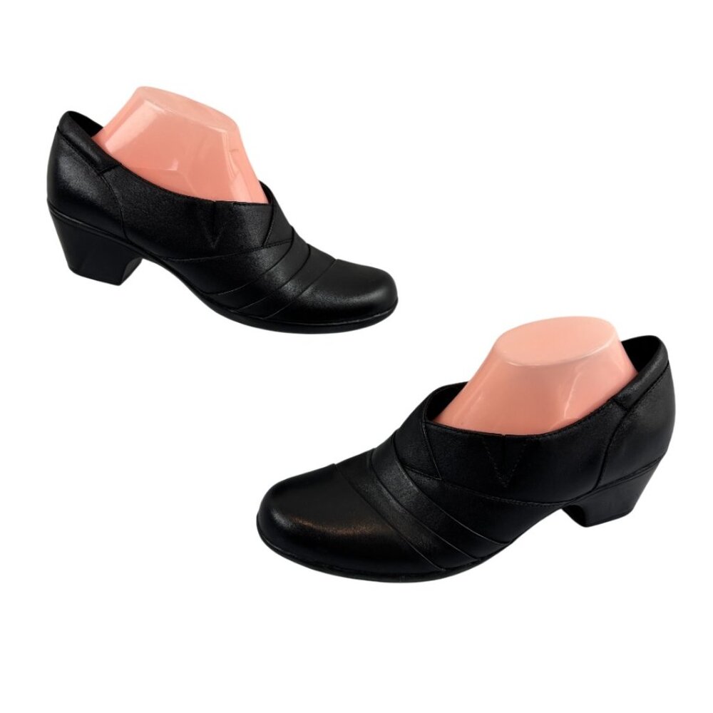 Clarks Bendables Women's 10 M Black Leather Slip-on Pleated Pump Heels Shoes
